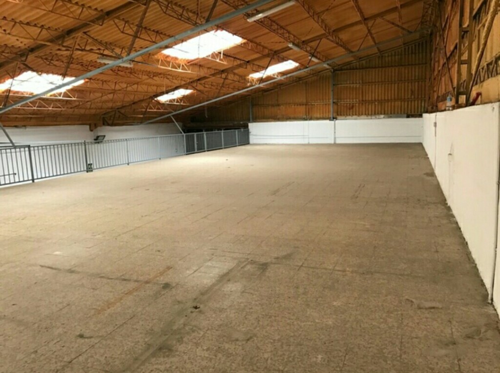 Imagen 2 de Nave industrial en Venta en Málaga Málaga