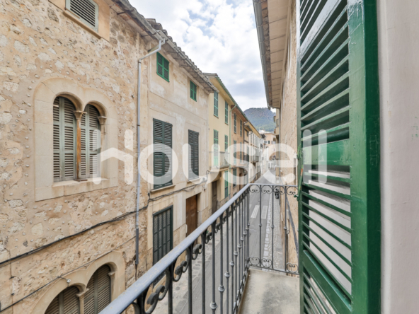 Imagen 1 de Espectacular casa de 180 m² en  Carrer de Sant Jaume