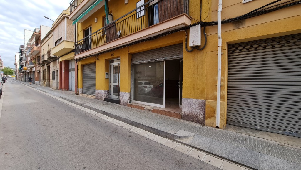 Imagen 1 de Local comercial en Venta en Gava Barcelona RAMBLA