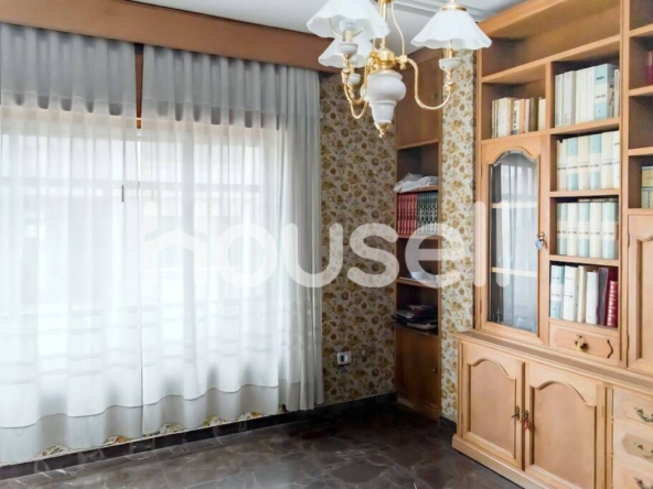 Imagen 1 de Casa en venta de 435 m² Avenida Constitución