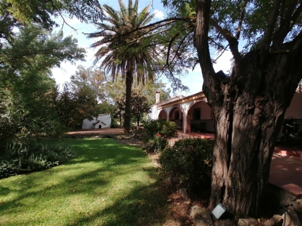 Imagen 1 de Casa de campo-Masía en Venta en Ronda Málaga