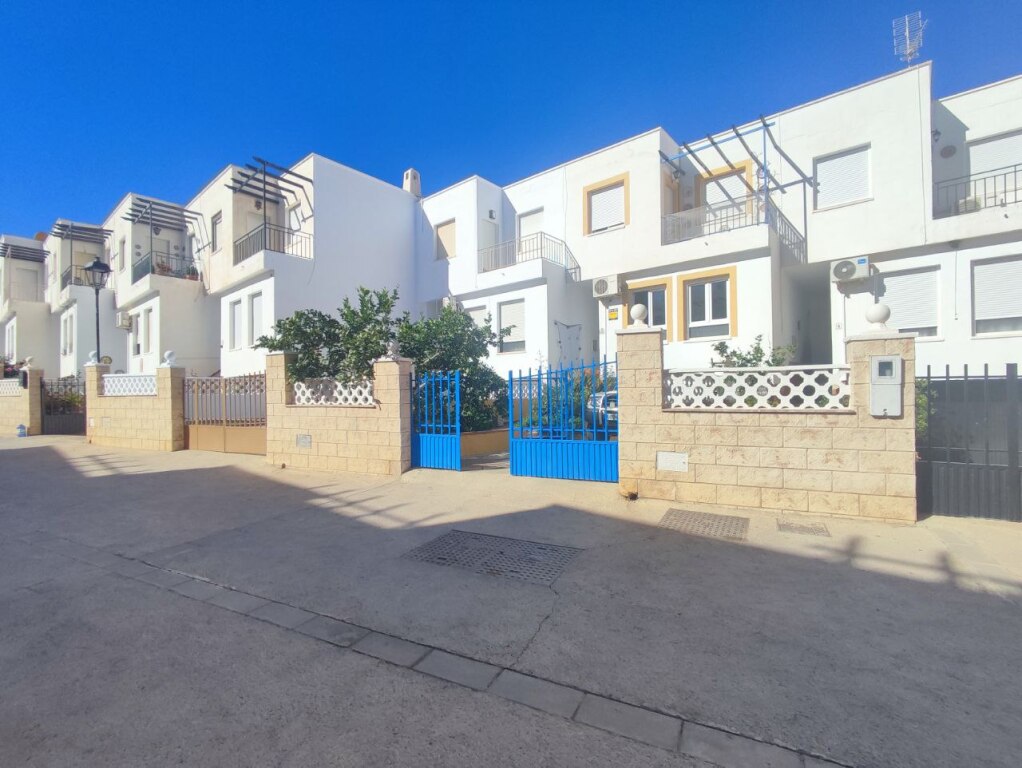 Imagen 1 de Casa-Chalet en Venta en Canjayar Almería