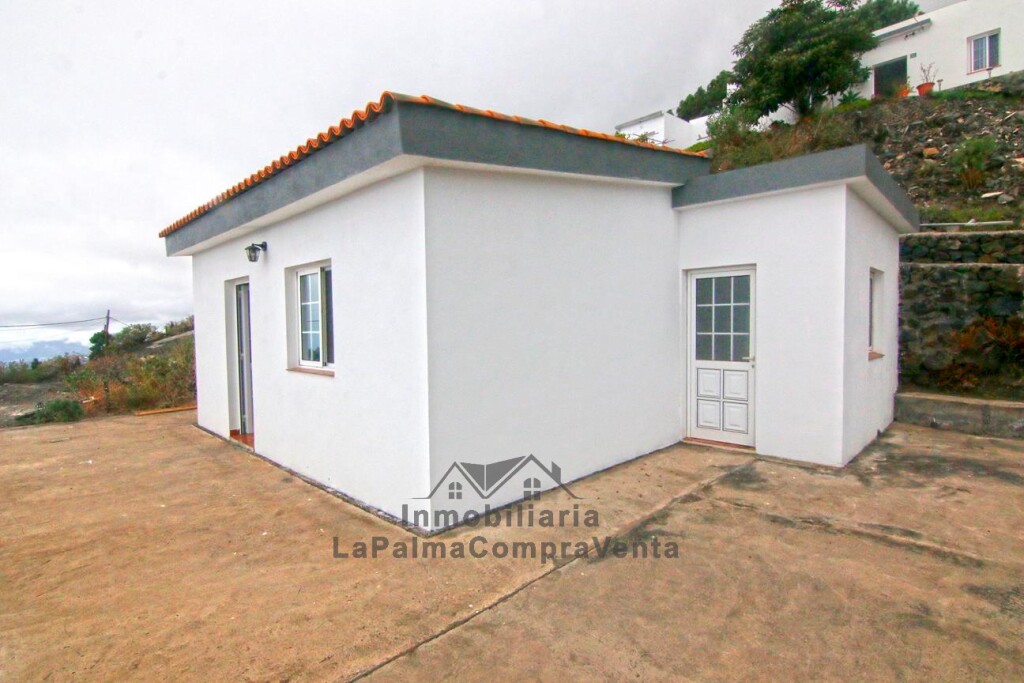 Imagen 2 de Casa-Chalet en Venta en Caletas