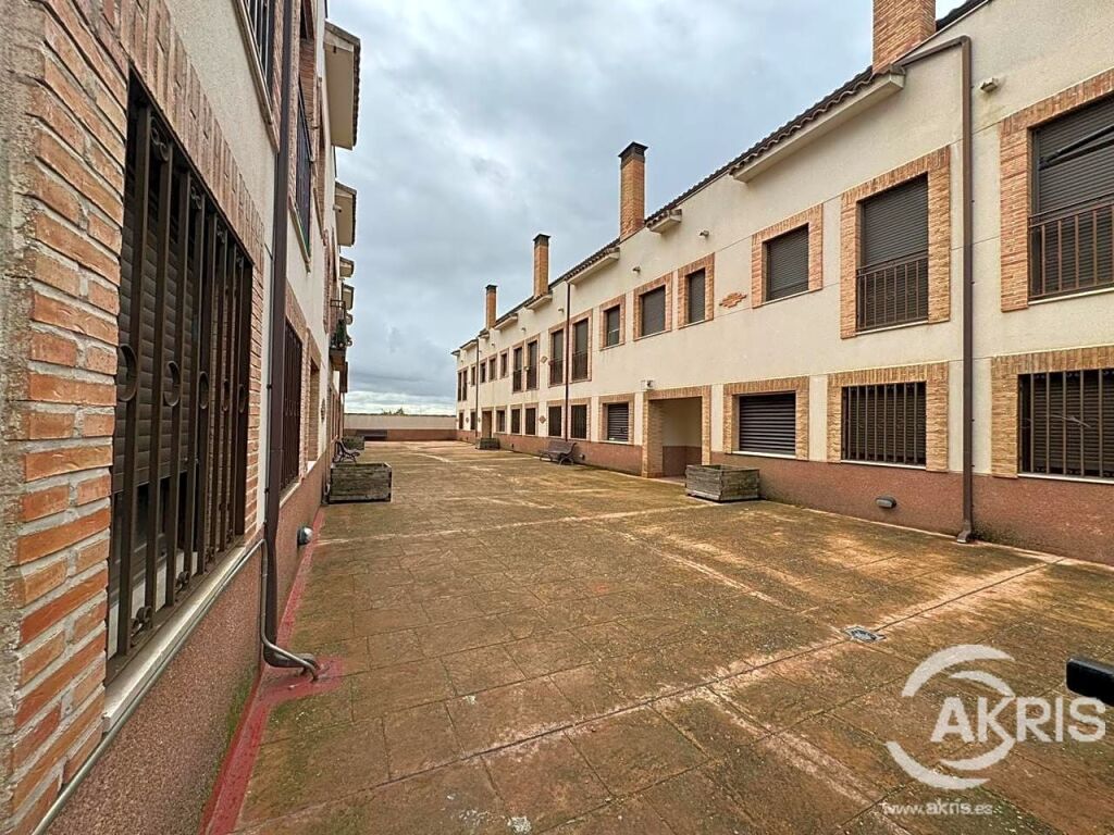 Imagen 2 de DUPLEX EN RECAS ¡¡VIVIENDA OKUPADA