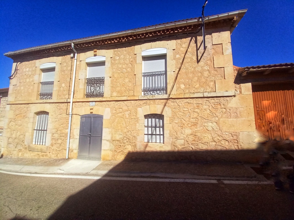 Imagen 3 de Casa-Chalet en Venta en Fuentesoto Segovia