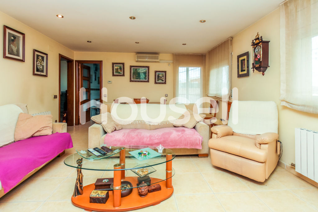 Imagen 2 de Casa en venta de 283 m² Calle del Riu Ebre