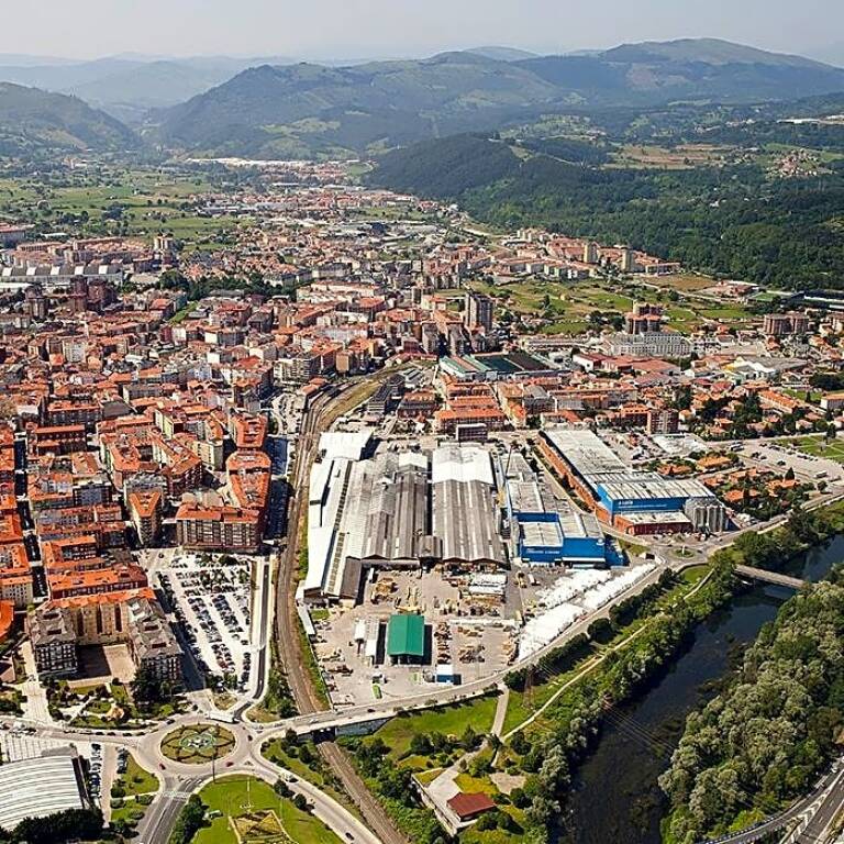 Imagen 4 de Restaurante de éxito en Torrelavega