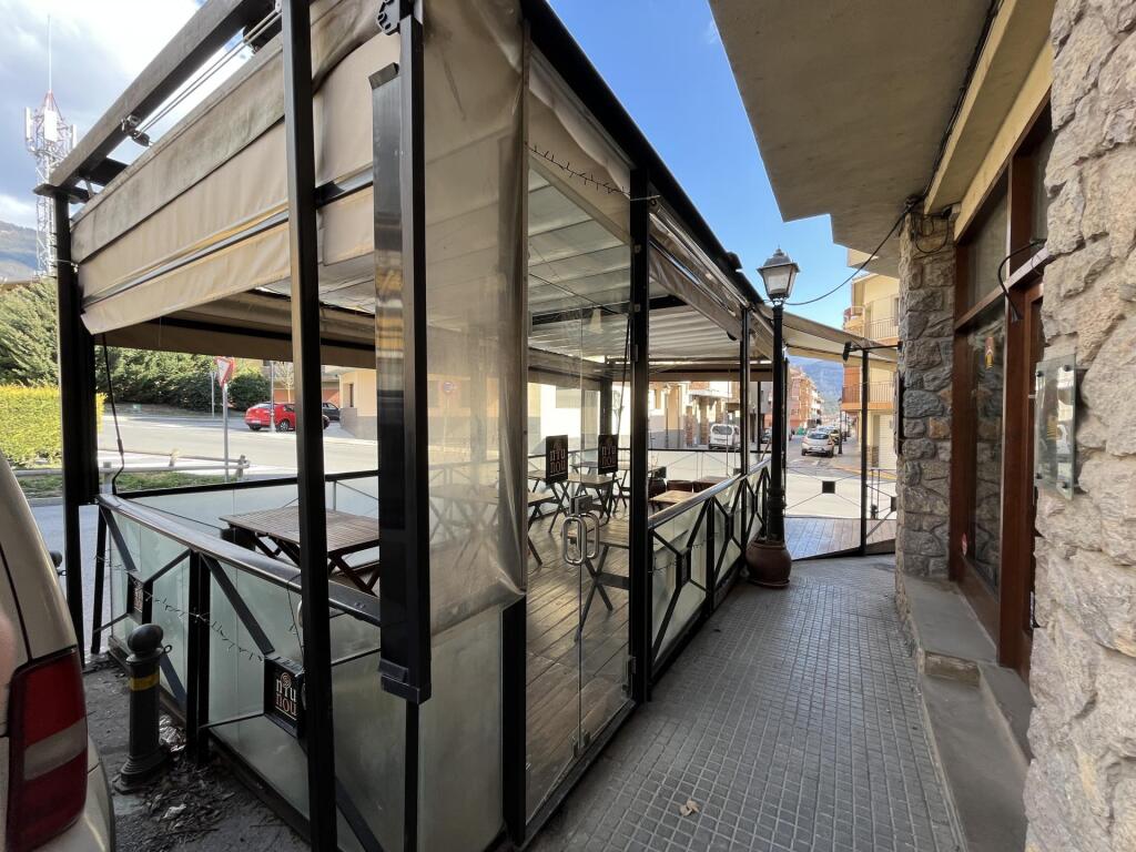 Imagen 2 de Local comercial en Alquiler en Baga Barcelona