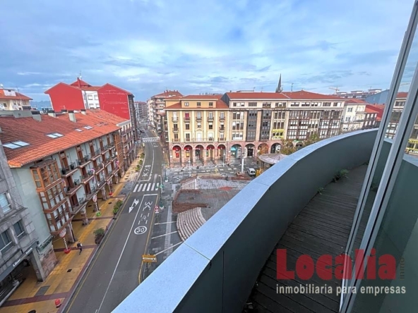 Imagen 1 de El mejor edificio en el centro de Torrelavega