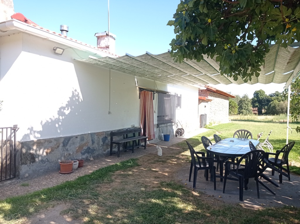 Imagen 2 de Casa-Chalet en Venta en Madrigal De La Vera Cáceres