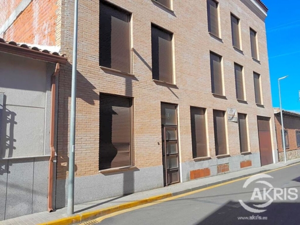 Imagen 1 de Edificio en venta en Bargas de 630 m2