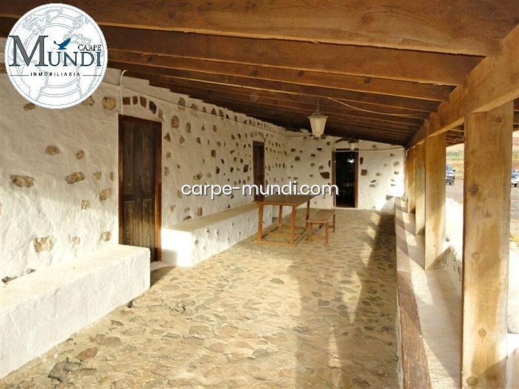 Imagen 3 de Carpe Mundi Inmobiliaria - Una Joya en Fuerteventura: Casa de Campo en La Matilla