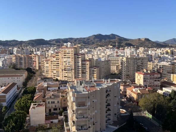 Imagen 1 de Piso en Venta en Málaga Málaga EL CORTE INGLES