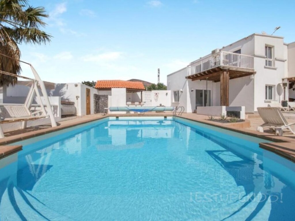 Imagen 2 de Casa-Chalet en Venta en Tias (Lanzarote) Las Palmas