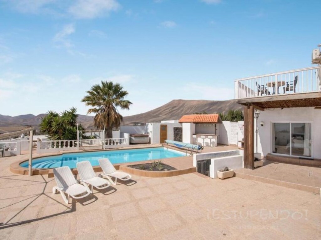 Imagen 3 de Casa-Chalet en Venta en Tias (Lanzarote) Las Palmas