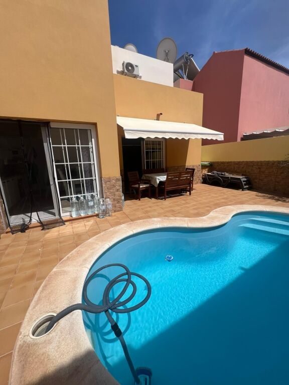 Imagen 1 de Casa-Chalet en Venta en Gran Tarajal Las Palmas