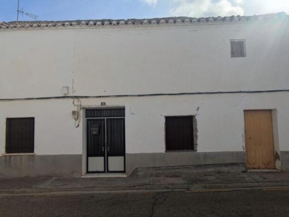 Imagen 1 de CASA DE PUEBLO PARA REHABILITAR CON PATIO EN TEMBLEQUE