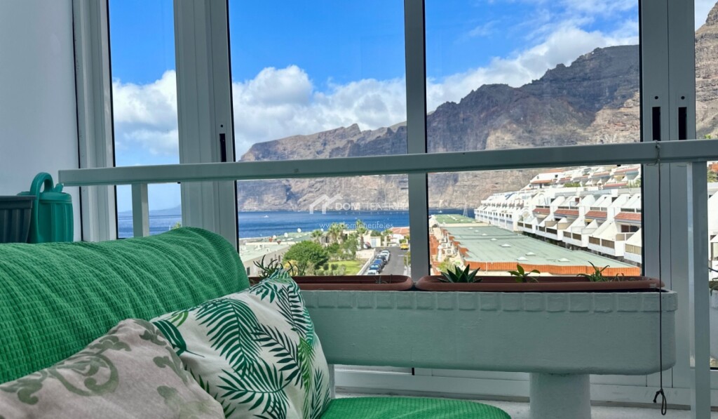 Imagen 1 de Apartamento en Venta en Santiago Del Teide Santa Cruz de Tenerife