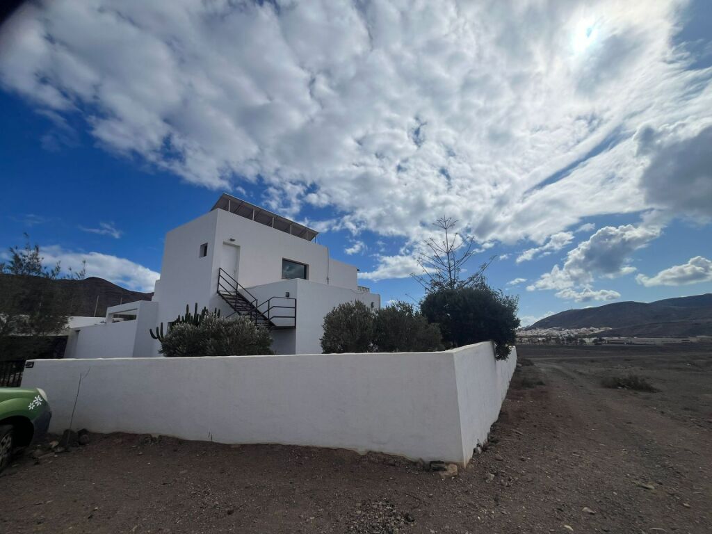 Imagen 2 de Casa-Chalet en Venta en Gran Tarajal Las Palmas