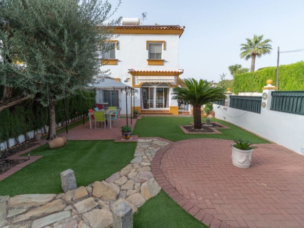 Imagen 1 de Casa-Chalet en Venta en Gines Sevilla