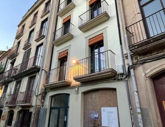 Imagen 1 de EDIFICIO COMPLETO EN VENTA EN REUS CENTRO. ESPECIAL INVERSORES