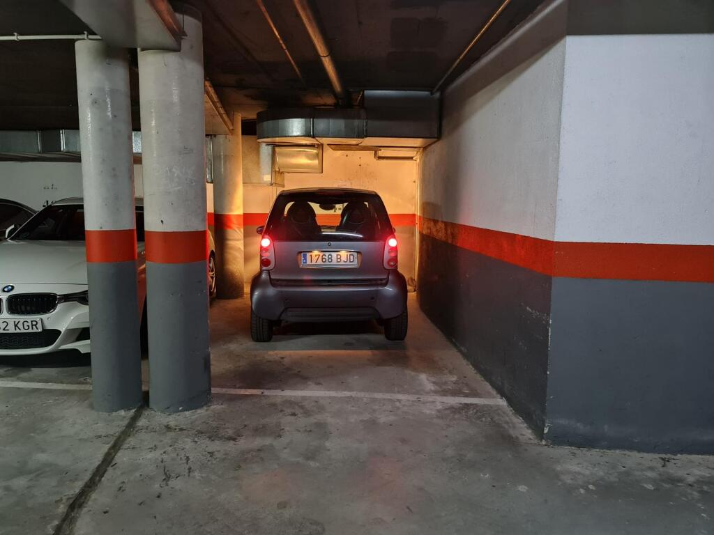 Imagen 1 de Parking coche en Alquiler en Castelldefels Barcelona