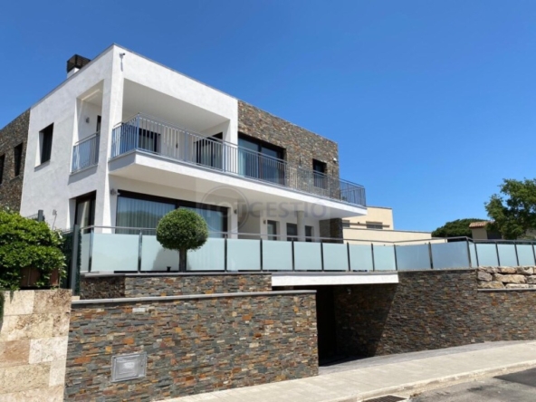 Imagen 1 de Casa-Chalet en Venta en Sant Feliu De Guixols Girona