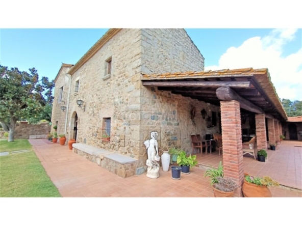 Imagen 1 de Casa de pueblo en Venta en Llagostera Girona