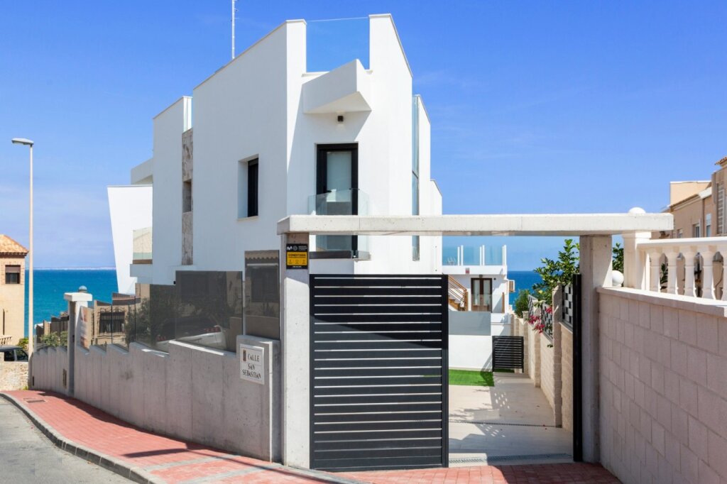 Imagen 4 de Casa-Chalet en Venta en Torrevieja Alicante