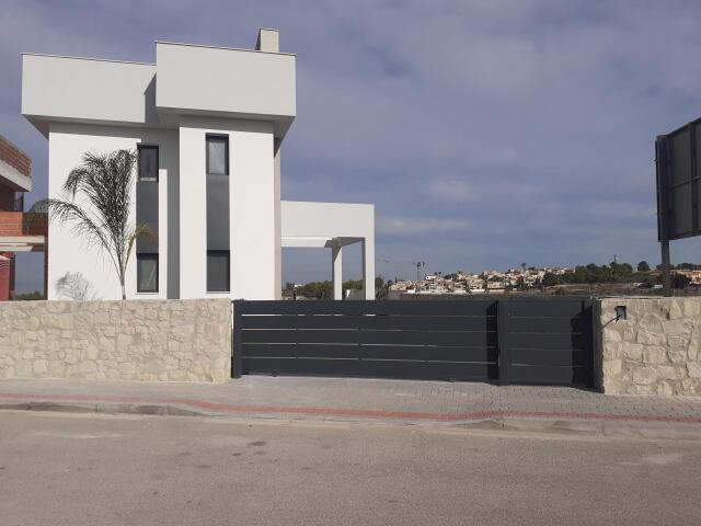 Imagen 1 de Casa-Chalet en Venta en Algorfa Alicante