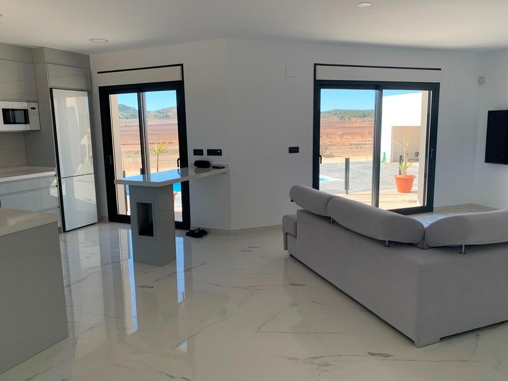 Imagen 2 de Casa-Chalet en Venta en Pinoso Alicante