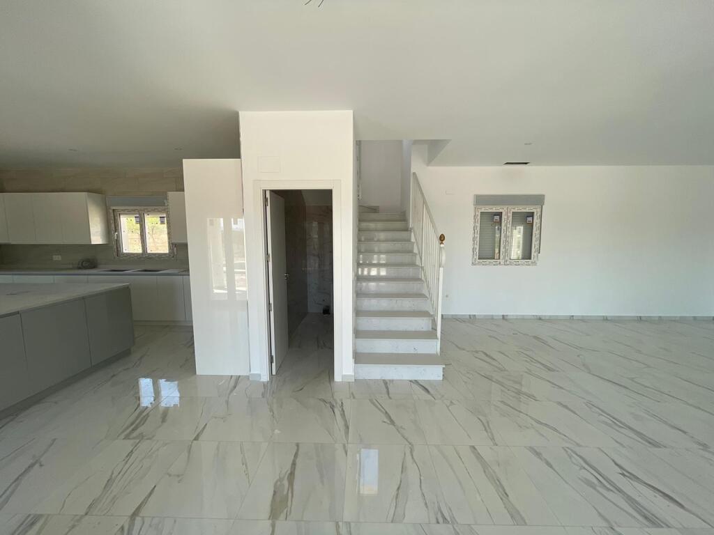 Imagen 2 de Casa-Chalet en Venta en Pinoso Alicante