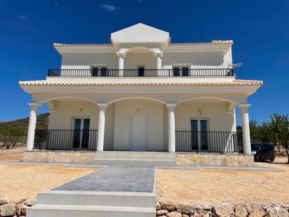 Imagen 1 de Casa-Chalet en Venta en Pinoso Alicante