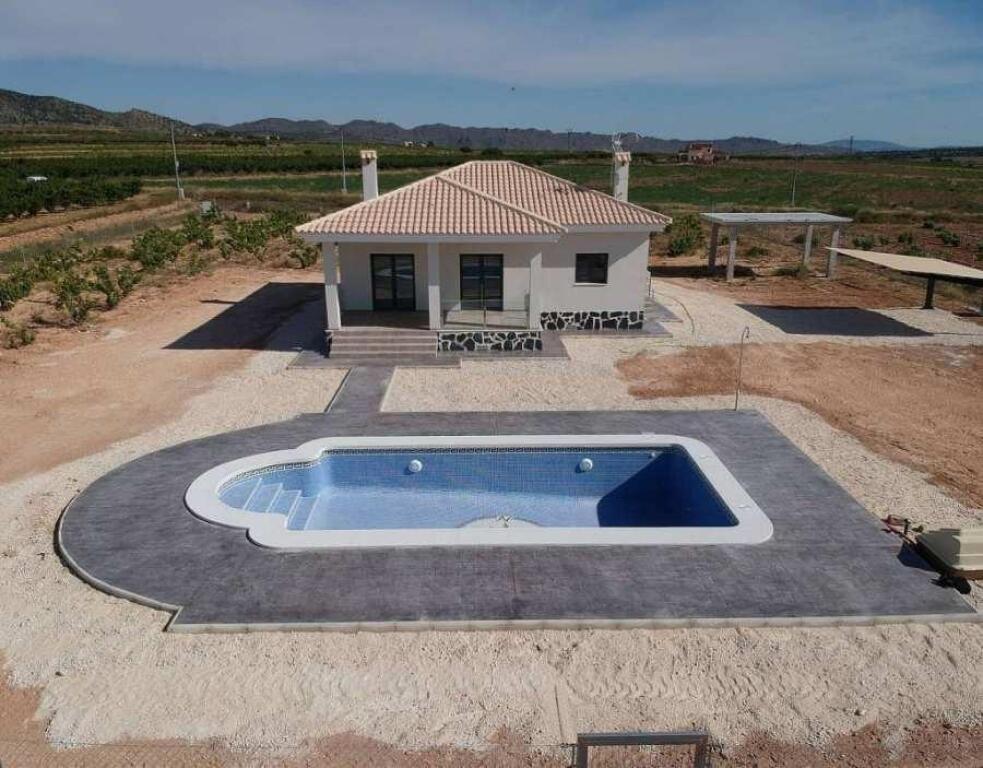 Imagen 2 de Casa-Chalet en Venta en Pinoso Alicante