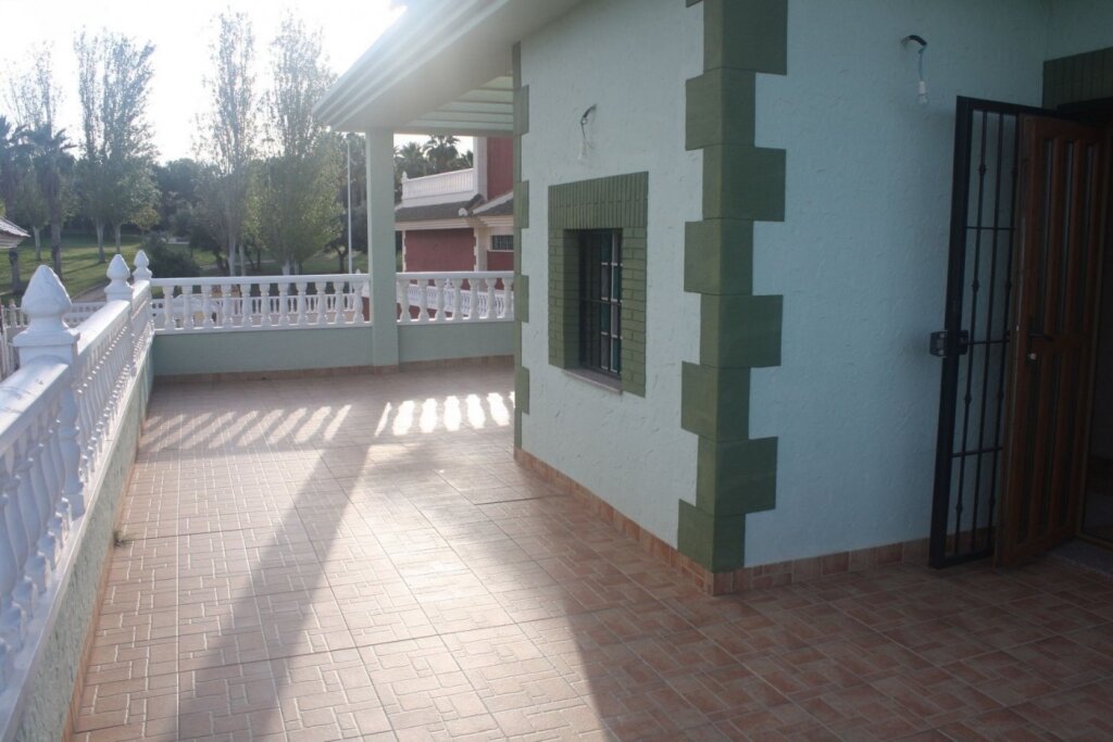 Imagen 3 de Casa-Chalet en Venta en Torrevieja Alicante