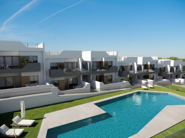 Imagen 1 de Casa-Chalet en Venta en San Miguel De Salinas Alicante