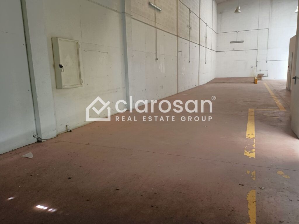 Imagen 4 de Nave industrial en Venta en Málaga Málaga