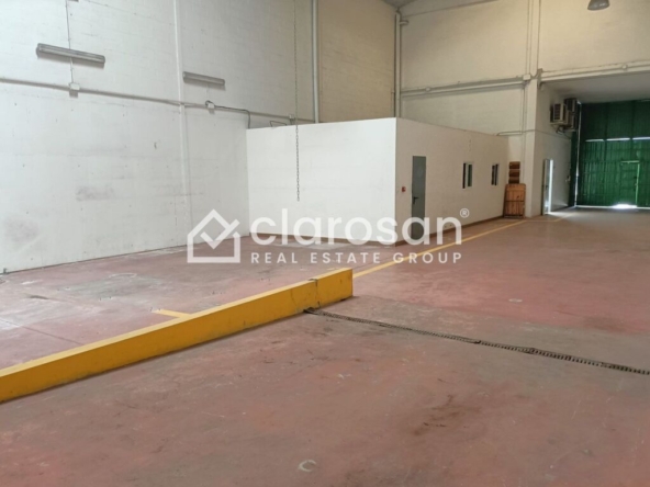 Imagen 1 de Nave industrial en Venta en Málaga Málaga