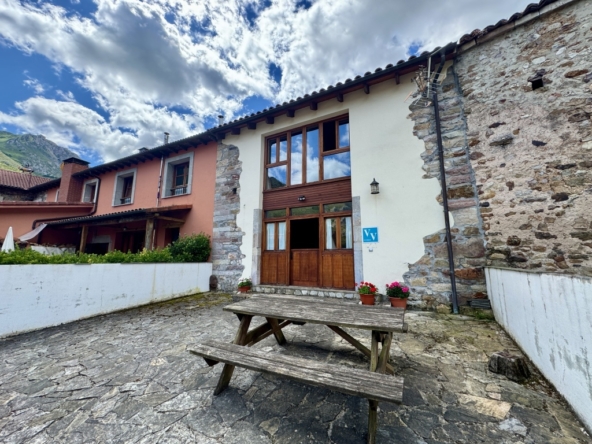 Imagen 1 de Casa de pueblo en Venta en Caunedo (Somiedo) Asturias