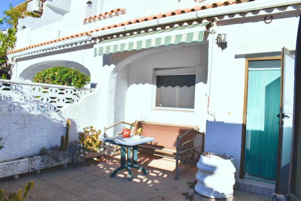 Imagen 1 de ¿Buscando vivienda acogedora? Te ofrezco esta casa o chalet ubicada en Benidoleig.