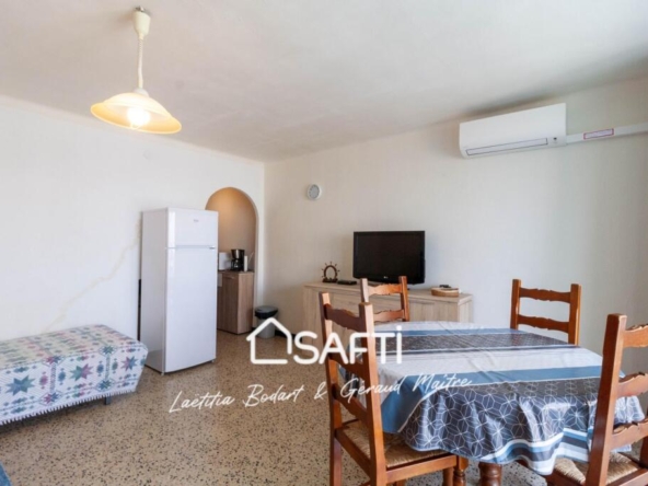 Imagen 1 de Encantador apartamento de 1 dormitorio a 50 metros de la playa en Empuriabrava