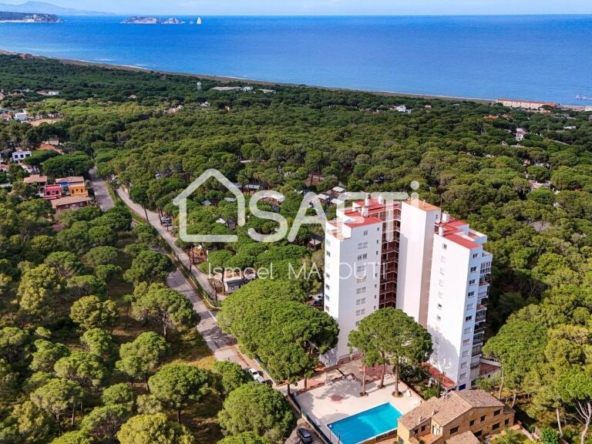 Imagen 1 de Precioso apartamento reformado con vistas panorámicas al mar en la costa Brava