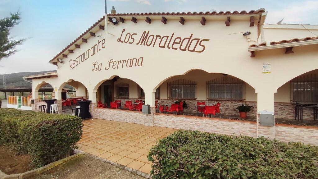 Imagen 1 de Se traspasa Restaurante en la provincia de Toledo.