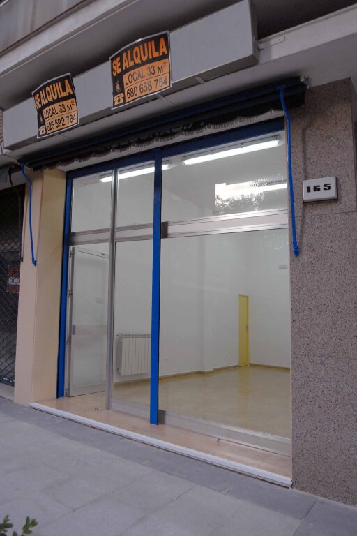 Imagen 1 de Local comercial en Alquiler en Madrid Madrid MORATALAZ