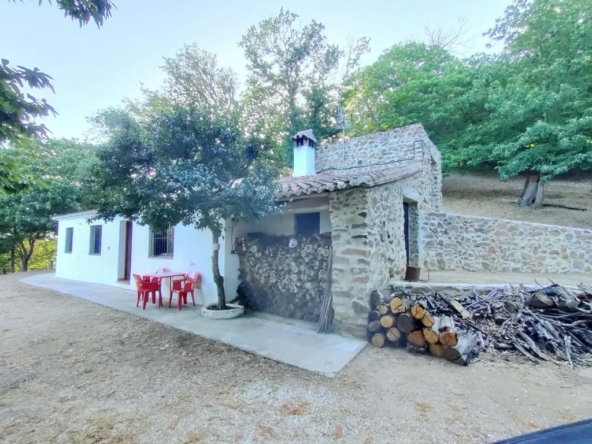 Imagen 1 de Casa de campo-Masía en Venta en Jubrique Málaga