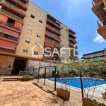 Se vende piso con piscina para reformar en Lloret por 142000€