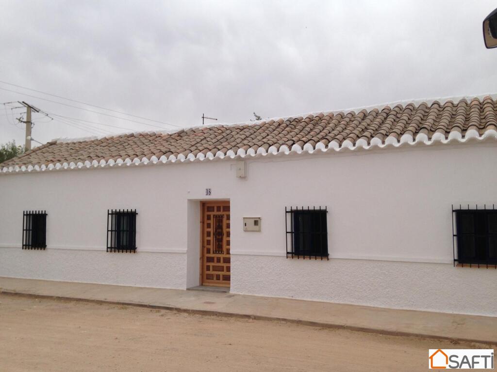 Imagen 4 de CASA DE PUEBLO EN CINCO CASAS