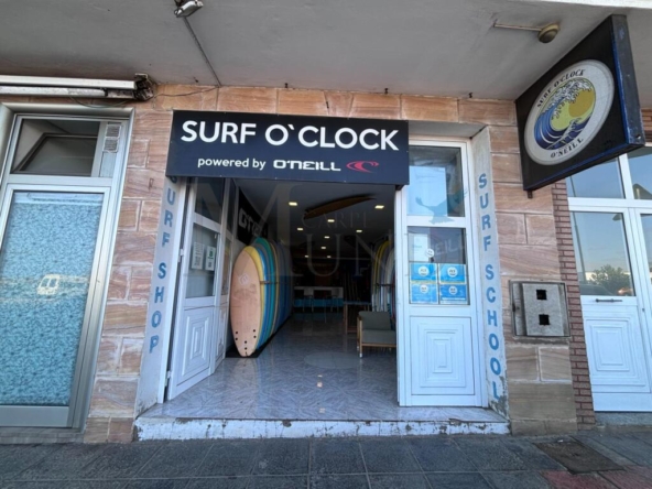 Imagen 1 de Escuela de Surf oficial en Venta en Corralejo