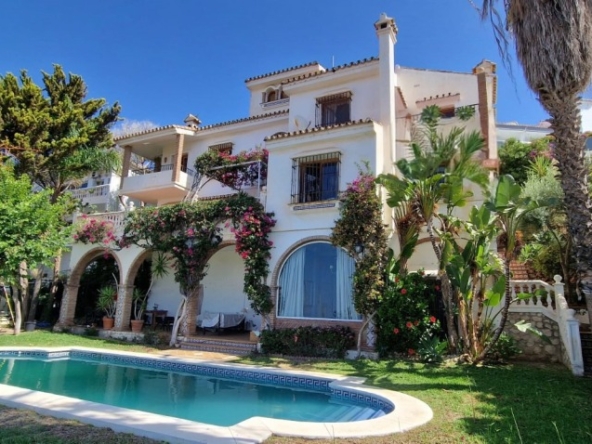 Imagen 1 de Casa-Chalet en Venta en Málaga Málaga CERRADO DE CALDERON