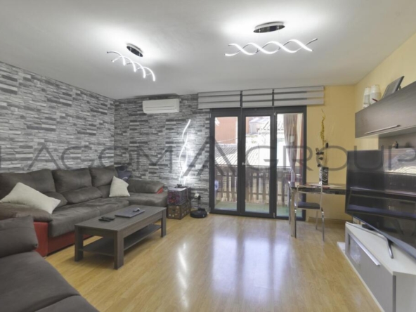 Imagen 1 de Dúplex en Venta Alpicat muy luminoso